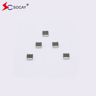 SV0402E5R5G1B ชิปหลายชั้น Varistor SMD 0402 แพ็คเกจ Max VDC 5.5V