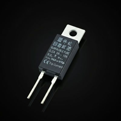 การติดตั้งพื้นผิว Fuse Resetable Radial 0.2A - 10A 9.0Ω Max 100A กระแสการเดินทาง